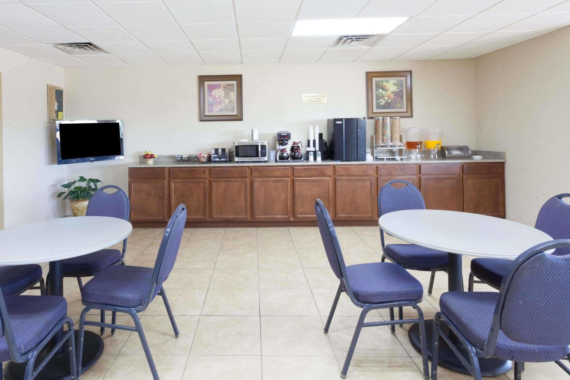 Knights Inn Murfreesboro Ngoại thất bức ảnh