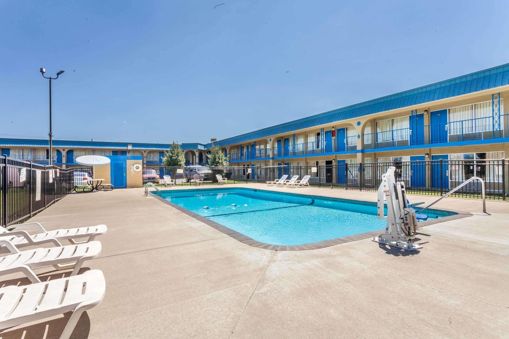 Knights Inn Murfreesboro Ngoại thất bức ảnh